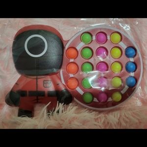 Circle guard Squid games poppit fidget toy